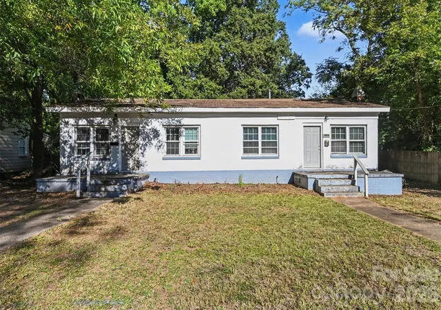 Photo 1 of Multi family home for sale at 2547/2549 Pinckney Ave, Charlotte, NC 28205 | MLS# 4429702 | Listing updated on 2026-10-01