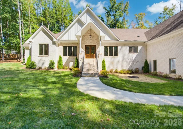 Single family home for sale at 2507 Forest Lawn Dr, Matthews, NC 28104 | MLS# 4429728