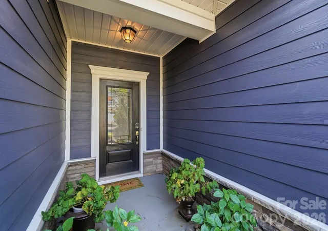 Photo 4 of Single family home for sale at 515 Trillium Way, Belmont, NC 28012 | MLS# 4429736 | Listing updated on 2026-10-06
