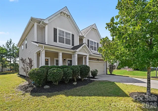 Photo 4 of Single family home for sale at 1638 Fig Branch Rd, Clover, SC 29710 | MLS# 4429738 | Listing updated on 2026-10-01
