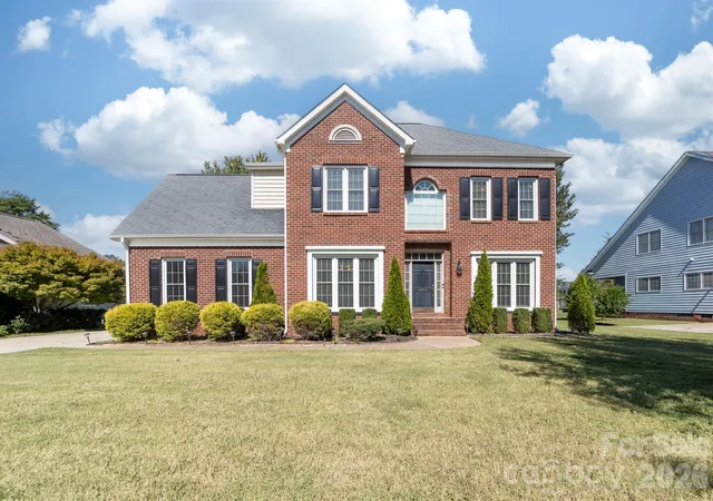Photo 1 of Single family home for sale at 4014 Belle Meade Cir, Belmont, NC 28012 | MLS# 4429750 | Listing updated on 2026-10-07