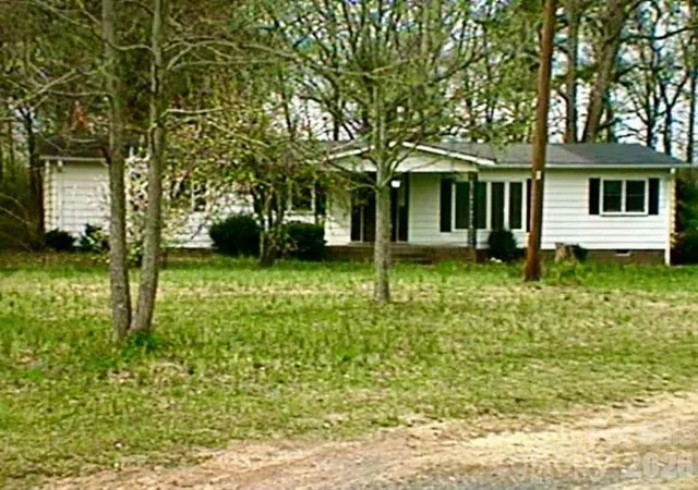 Photo 1 of Single family home for sale at 3902 Griffith Rd, Monroe, NC 28112 | MLS# 4429755 | Listing updated on 2026-10-05