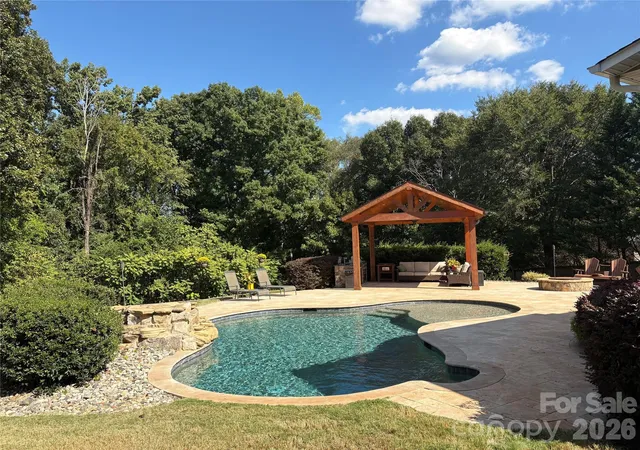 Single family home for sale at 900 Saddle Ridge Rd, Fort Mill, SC 29708 | MLS# 4429767