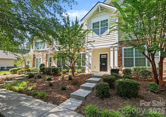 Townhouse for sale at 3212 Kemptown Sq, Waxhaw, NC 28173 | MLS# 4429771