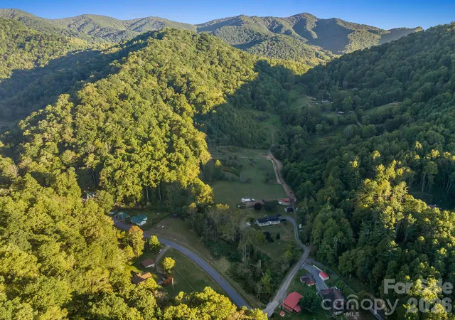 Photo 2 of Single family home for sale at 1102 Price Town Rd, Clyde, NC 28721 | MLS# 4429790 | Listing updated on 2026-10-03