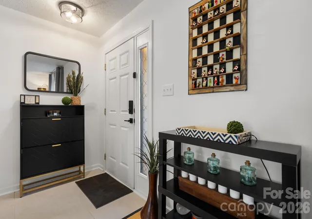 Photo 2 of Single family home for sale at 237 Scotts Crk Rd, Statesville, NC 28625 | MLS# 4429792 | Listing updated on 2026-10-05