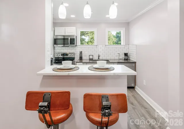 Photo 4 of Single family home for sale at 109 Julia Ave, Belmont, NC 28012 | MLS# 4429794 | Listing updated on 2026-10-01