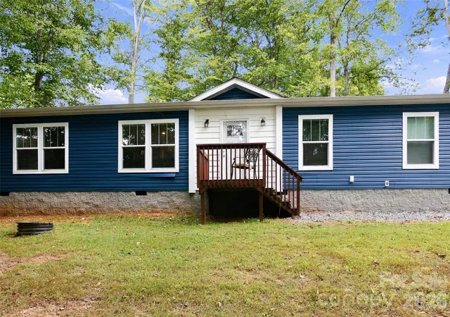 Photo 1 of Single family home for sale at 203 Beaverdam Loop Rd, Candler, NC 28715 | MLS# 4429811 | Listing updated on 2026-10-15