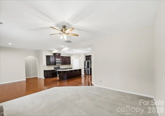 Photo 4 of Single family home for sale at 1268 Tanner Xing Ln, Fort Mill, SC 29707 | MLS# 4429814 | Listing updated on 2026-10-01