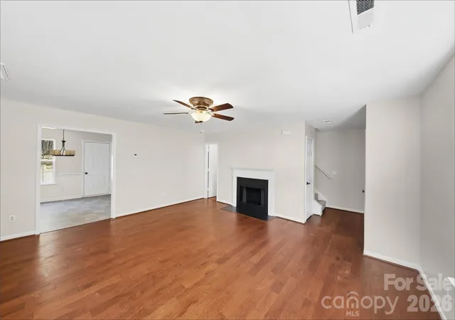 Photo 3 of Single family home for sale at 3139 Reid Brk Ln, Charlotte, NC 28208 | MLS# 4429834 | Listing updated on 2026-10-03