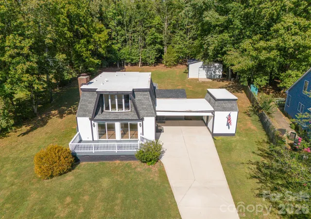 Single family home for sale at 10111 Withers Rd, Charlotte, NC 28278 | MLS# 4429841