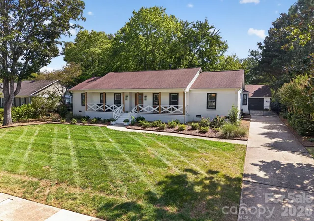Photo 2 of Single family home for sale at 2021 Lynbridge Dr, Charlotte, NC 28270 | MLS# 4429842 | Listing updated on 2026-10-06