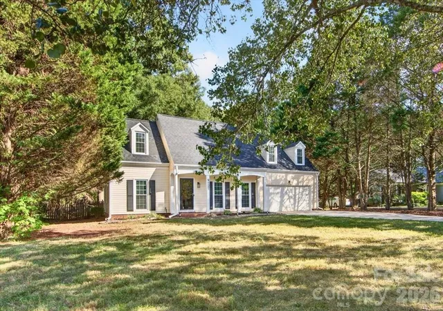 Single family home for sale at 9121 Gamesford Dr, Charlotte, NC 28277 | MLS# 4429855