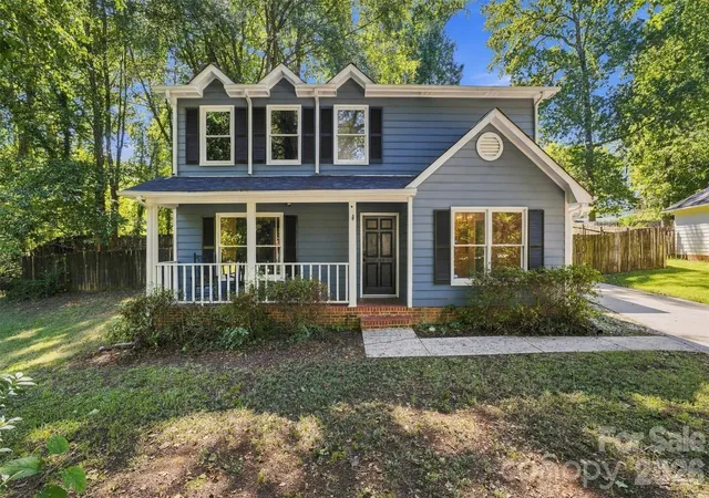 Photo 1 of Single family home for sale at 7632 Rawald Dr, Charlotte, NC 28212 | MLS# 4429859 | Listing updated on 2026-10-04
