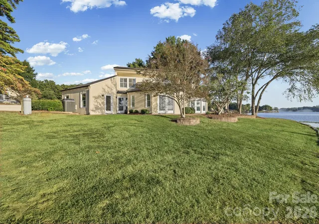 Photo 4 of Single family home for sale at 172 Rogers Ln, New London, NC 28127 | MLS# 4429860 | Listing updated on 2026-10-09