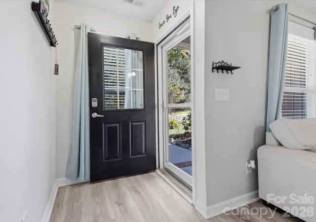 Photo 2 of Townhouse for sale at 545 Weavers Xing, Fort Mill, SC 29715 | MLS# 4429864 | Listing updated on 2026-09-30
