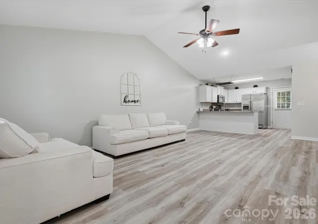 Photo 3 of Townhouse for sale at 545 Weavers Xing, Fort Mill, SC 29715 | MLS# 4429864 | Listing updated on 2026-09-30