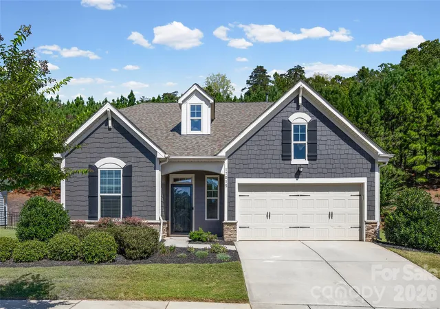 Photo 1 of Single family home for sale at 17015 Challory Glen Way, Charlotte, NC 28278 | MLS# 4429869 | Listing updated on 2026-10-06