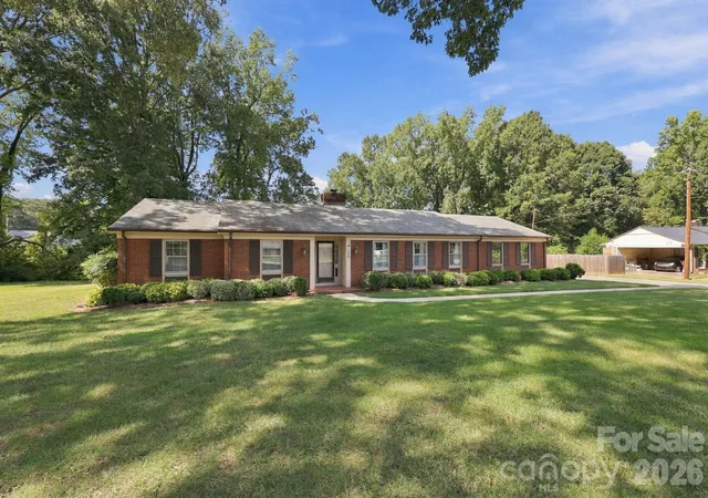 Photo 4 of Single family home for sale at 104 Spruce Dr, Salisbury, NC 28147 | MLS# 4429871 | Listing updated on 2026-10-04