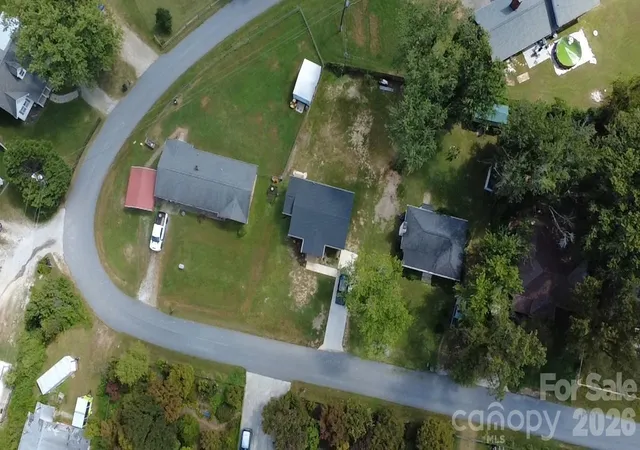 Photo 22 of Single family home for sale at 108 Maplewood Knoll Dr, East Flat Rock, NC 28726 | MLS# 4429879 | Listing updated on 2026-10-01