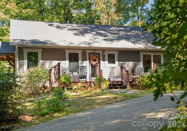 Single family home for sale at 179 Woodlyn Etch Dr, Hendersonville, NC 28792 | MLS# 4429888