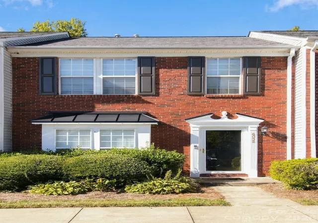 Townhouse for sale at 6032 Sapwood Ct, Matthews, NC 28104 | MLS# 4429898