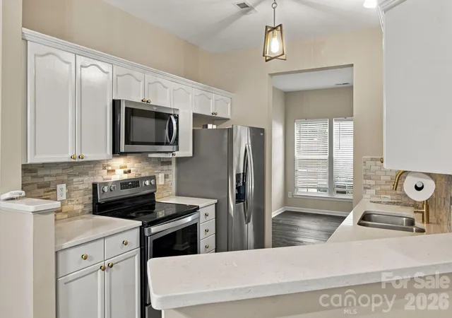 Photo 3 of Townhouse for sale at 6032 Sapwood Ct, Matthews, NC 28104 | MLS# 4429898 | Listing updated on 2026-10-07