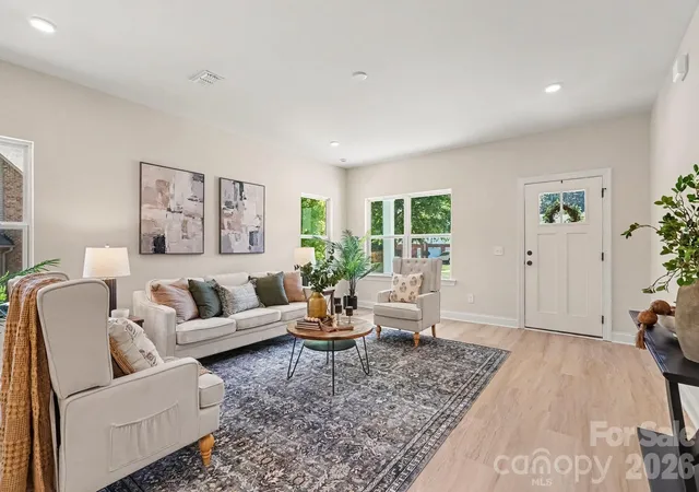 Photo 3 of Single family home for sale at 2100 Congress Ct, Kannapolis, NC 28083 | MLS# 4429907 | Listing updated on 2026-10-01