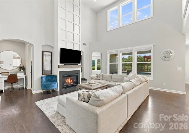 Photo 4 of Single family home for sale at 110 Kenna Ct, Matthews, NC 28104 | MLS# 4429916 | Listing updated on 2026-10-09