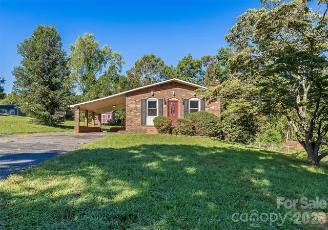 Photo 1 of Single family home for sale at 2480 Raintree St, Connelly Springs, NC 28612 | MLS# 4429945 | Listing updated on 2026-10-07