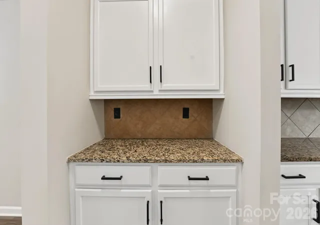 Photo 4 of Single family home for sale at 12881 Clydesdale Dr, Midland, NC 28107 | MLS# 4429979 | Listing updated on 2026-10-07
