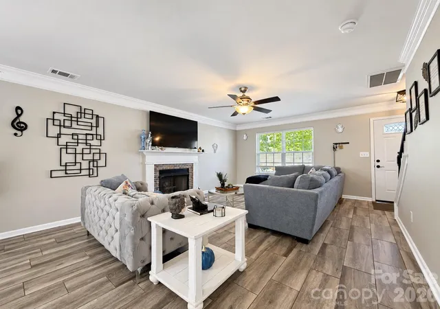 Photo 3 of Single family home for sale at 120 Copes Ct, Rock Hill, SC 29732 | MLS# 4429985 | Listing updated on 2026-10-03