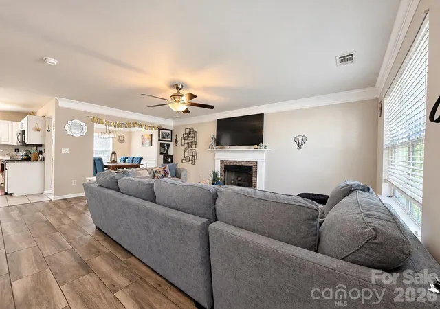 Photo 3 of Single family home for sale at 120 Copes Ct, Rock Hill, SC 29732 | MLS# 4429985 | Listing updated on 2026-10-03