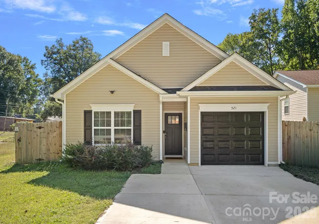 Photo 2 of Single family home for sale at 521 Porter St, Charlotte, NC 28208 | MLS# 4429994 | Listing updated on 2026-10-08
