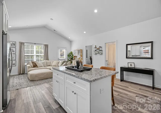 Photo 4 of Single family home for sale at 521 Porter St, Charlotte, NC 28208 | MLS# 4429994 | Listing updated on 2026-10-08