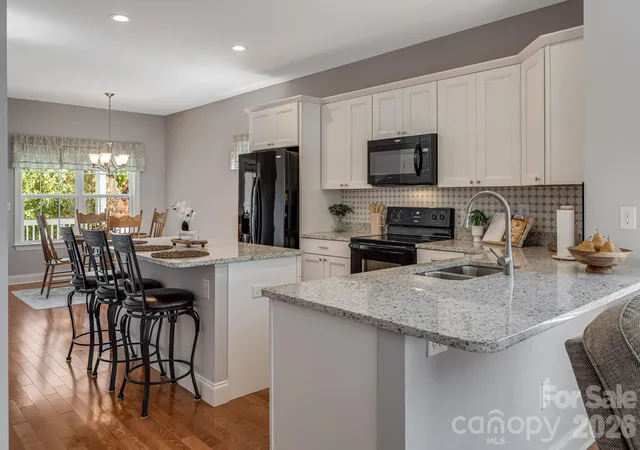 Photo 3 of Single family home for sale at 76 Rose Crk Rd, Leicester, NC 28748 | MLS# 4430015 | Listing updated on 2026-10-17