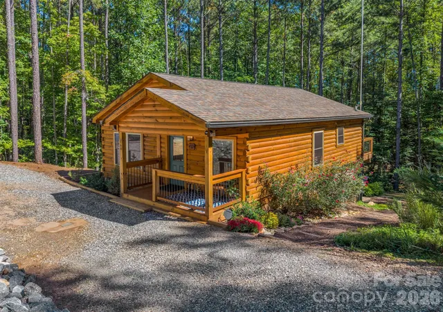 Photo 2 of Single family home for sale at 168 Chasewood Dr, Rutherfordton, NC 28139 | MLS# 4430016 | Listing updated on 2026-10-06