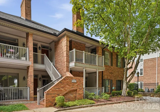 Photo 1 of Condo for sale at 2432 Selwyn Ave, Charlotte, NC 28209 | MLS# 4430017 | Listing updated on 2026-10-07