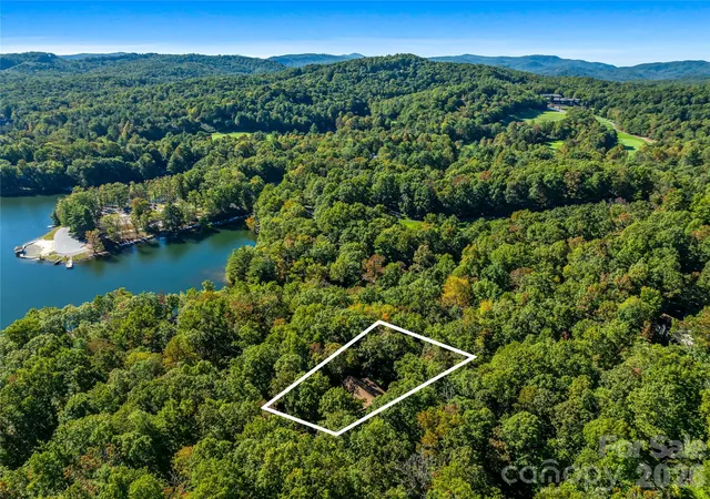 Photo 1 of Single family home for sale at 40 Ulvda Ct, Brevard, NC 28712 | MLS# 4430027 | Listing updated on 2026-10-09