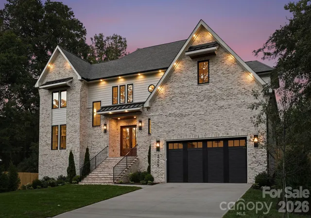Photo 2 of Single family home for sale at 529 Kenlough Dr, Charlotte, NC 28209 | MLS# 4430028 | Listing updated on 2026-10-17