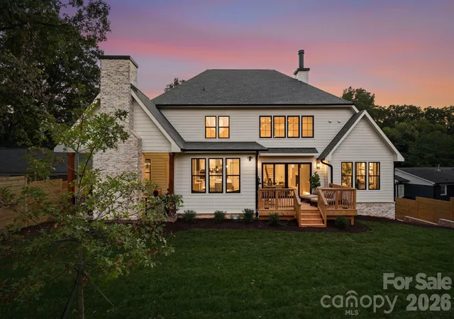 Photo 3 of Single family home for sale at 529 Kenlough Dr, Charlotte, NC 28209 | MLS# 4430028 | Listing updated on 2026-10-17