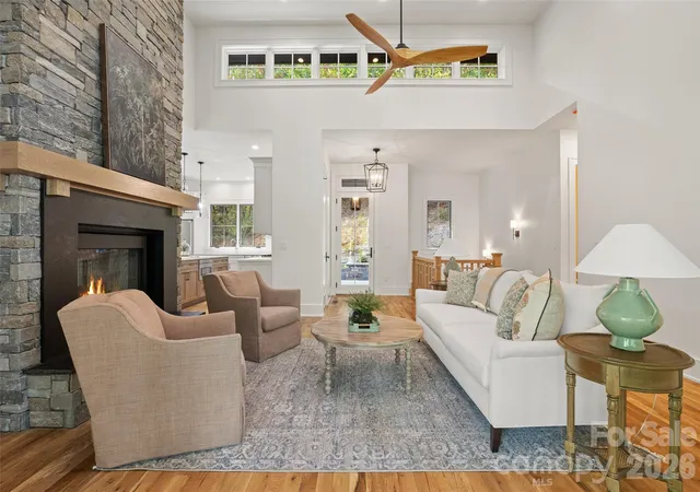 Photo 3 of Single family home for sale at 505 Barrington Dr, Asheville, NC 28803 | MLS# 4430029 | Listing updated on 2026-10-08