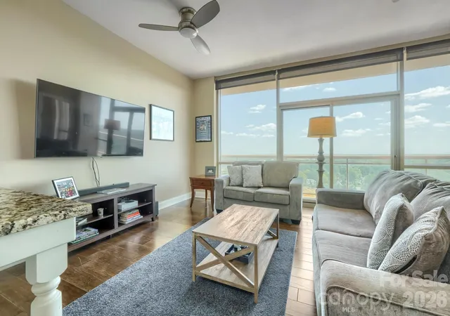 Photo 4 of Condo for sale at 315 Arlington Ave #1902, Charlotte, NC 28203 | MLS# 4430031 | Listing updated on 2026-10-08
