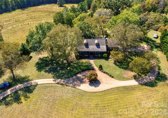 Photo 2 of Single family home for sale at 225 Hicks Hl Rd, Lawndale, NC 28090 | MLS# 4430033 | Listing updated on 2026-10-02