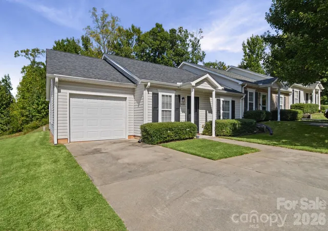 Photo 2 of Townhouse for sale at 3099 Trimble Cir NW, Concord, NC 28027 | MLS# 4430038 | Listing updated on 2026-10-08