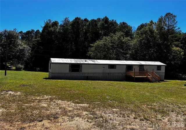 Photo 3 of Single family home for sale at 735 Goodes Crk Church Rd, Mooresboro, NC 28114 | MLS# 4430041 | Listing updated on 2026-10-02