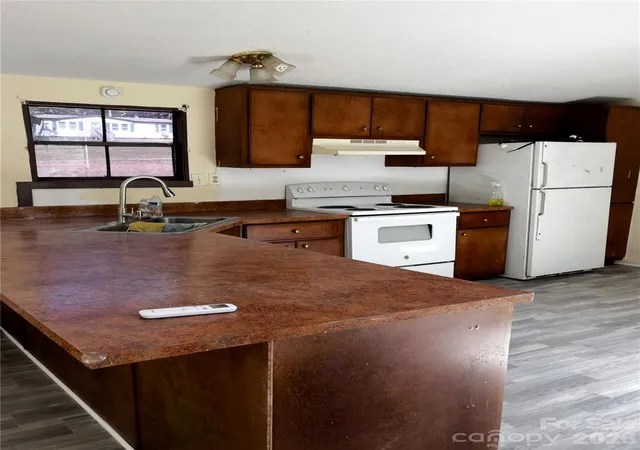 Photo 4 of Single family home for sale at 735 Goodes Crk Church Rd, Mooresboro, NC 28114 | MLS# 4430041 | Listing updated on 2026-10-02