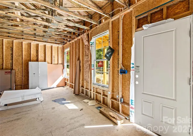 Photo 3 of Single family home for sale at 127 Katie Ln, Statesville, NC 28625 | MLS# 4430059 | Listing updated on 2026-10-05