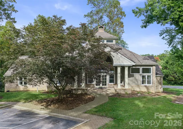 Single family home for sale at 18 Carriage Park Way, Hendersonville, NC 28791 | MLS# 4430062