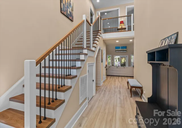 Photo 4 of Single family home for sale at 122 Brookridge Ln, Mooresville, NC 28117 | MLS# 4430067 | Listing updated on 2026-10-04
